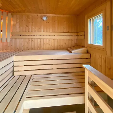 Wiesengefluester E2 - Nur 3 Gehminuten Zur Mueritz Und Mit Sauna *