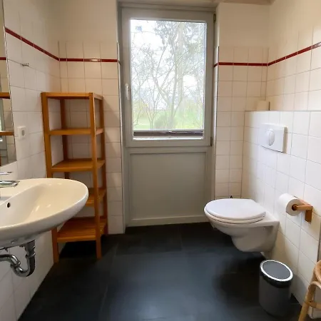 Wiesengefluester E2 - Nur 3 Gehminuten Zur Mueritz Und Mit Sauna *