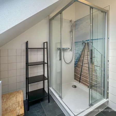 Wiesengefluester E2 - Nur 3 Gehminuten Zur Mueritz Und Mit Sauna Ferienhaus Röbel