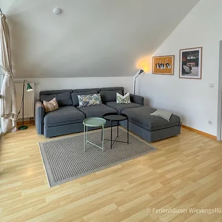 Wiesengefluester E2 - Nur 3 Gehminuten Zur Mueritz Und Mit Sauna * Röbel