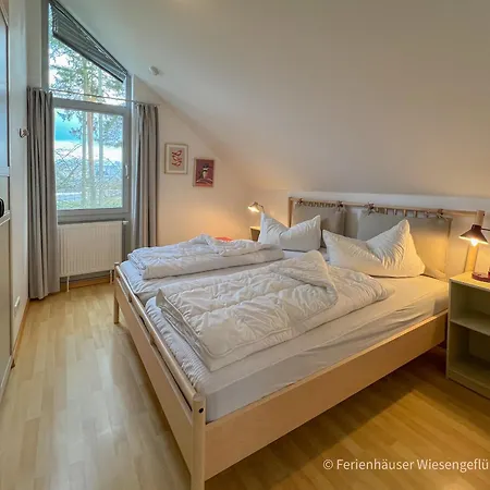 Wiesengefluester E2 - Nur 3 Gehminuten Zur Mueritz Und Mit Sauna