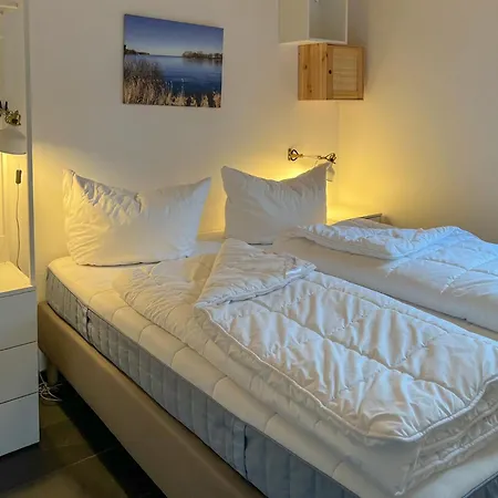 Wiesengefluester E2 - Nur 3 Gehminuten Zur Mueritz Und Mit Sauna