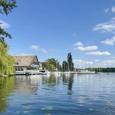 Casa vacanze Wiesengefluester E2 - Nur 3 Gehminuten Zur Mueritz Und Mit Sauna Röbel