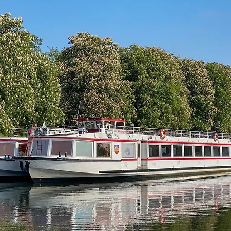 Casa vacanze Wiesengefluester E2 - Nur 3 Gehminuten Zur Mueritz Und Mit Sauna
