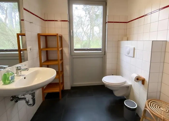Wiesengefluester E2 - Nur 3 Gehminuten Zur Mueritz Und Mit Sauna *