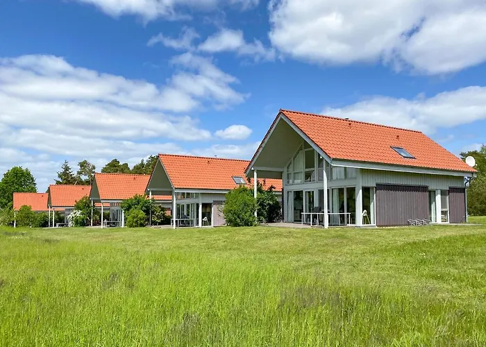 Wiesengefluester E2 - Nur 3 Gehminuten Zur Mueritz Und Mit Sauna Holiday home Robel